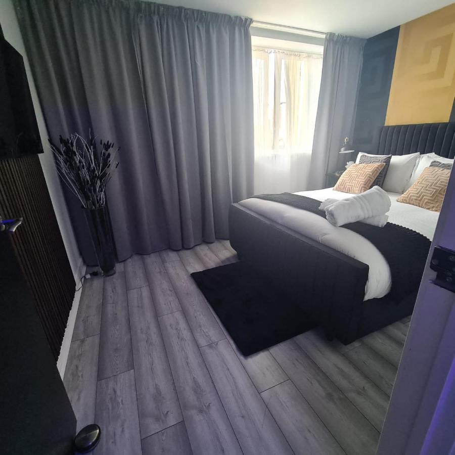Апартаменты Luxury 9Ine Penthouse With Garden & Jacuzzi Бирмингем Экстерьер фото