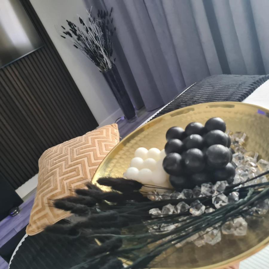 Апартаменты Luxury 9Ine Penthouse With Garden & Jacuzzi Бирмингем Экстерьер фото