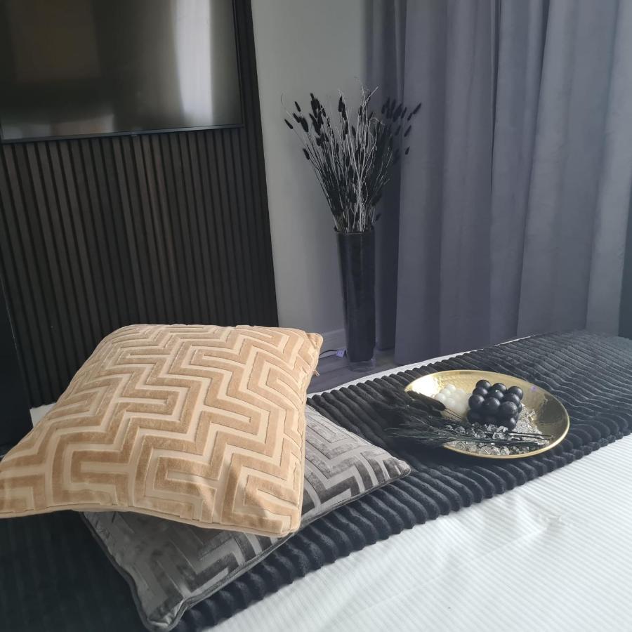 Апартаменты Luxury 9Ine Penthouse With Garden & Jacuzzi Бирмингем Экстерьер фото