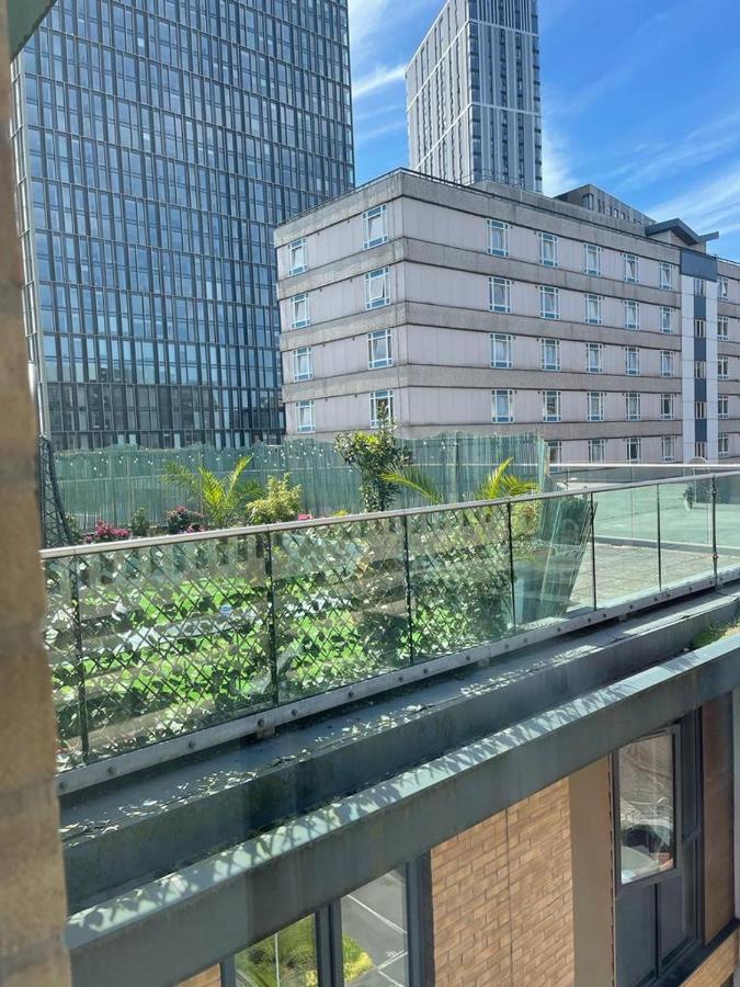 Апартаменты Luxury 9Ine Penthouse With Garden & Jacuzzi Бирмингем Экстерьер фото